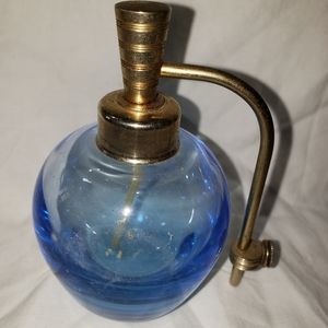 C8,426 DeVilbiss Perfume Bottle Atomizer Vintage